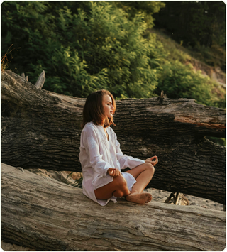 femme-meditation-elixirs-tatwa